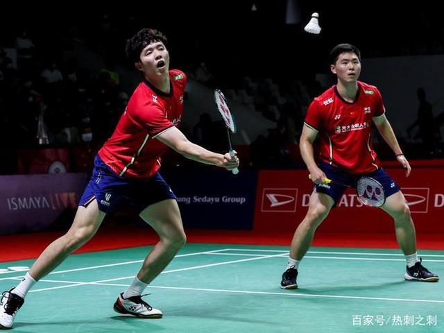 开云体育世界杯-丹麦队险胜韩国队，黄鸭组合扛起全队  第2张