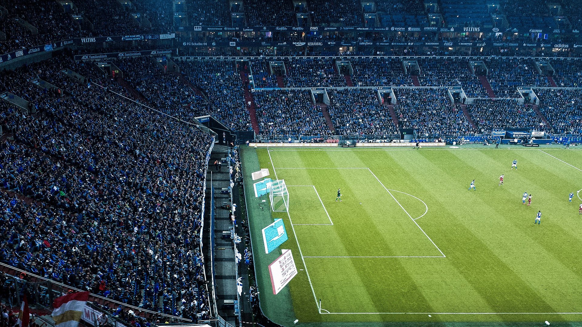 开云体育登录-莱万一剑封喉，摩纳哥铁血逆袭，足球的夜晚，巨星与团队共写传奇